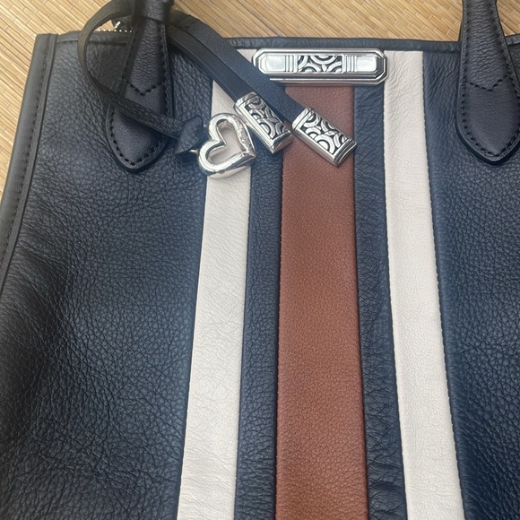 Brighton shoulder bag - Picture 6 of 14